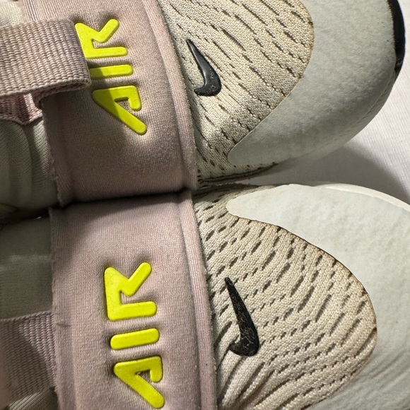 Nike AirMax 270 Girls Size 10C  Fast Shipping ! - Picture 12 of 16